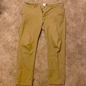 GOODFELLOW BEIGE CHINOS